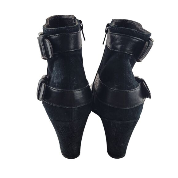AGL Wedge Heel Ankle Booties Womens 37.5 7.5 Black Leather Rocker Glam Buckles - Picture 5 of 13